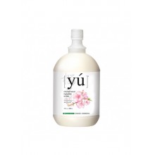 YU 櫻花亮瑩配方洗毛水 4L