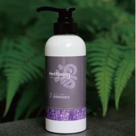 湯溫泉舒療寵物洗毛液 鎮靜除臭防蝨配方(薰衣草+金縷梅) 紫色 400ml 湯溫泉舒療寵物洗毛液 鎮靜除臭防蝨配方(薰衣草+金縷梅) 紫色 400ml